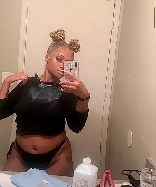 was told by a better to do my nappy n***** hair & post in my cheap undies 🥰 this fat ass of mines is getting bigger 😌 KIK// FineAssSub