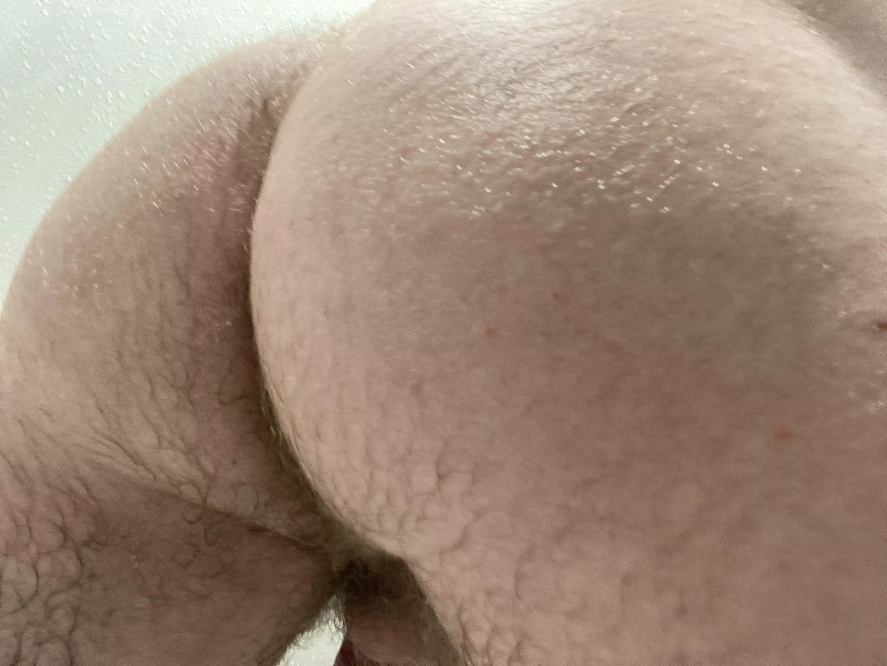 Washing up 4 the boys! I do love attention, don’t you? 🥰