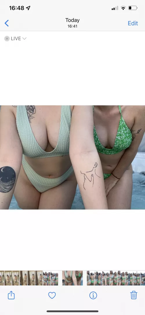 We’re spending the weekend in the hot tub, cum join us? Its getting HOT 💦 Link ⬇️