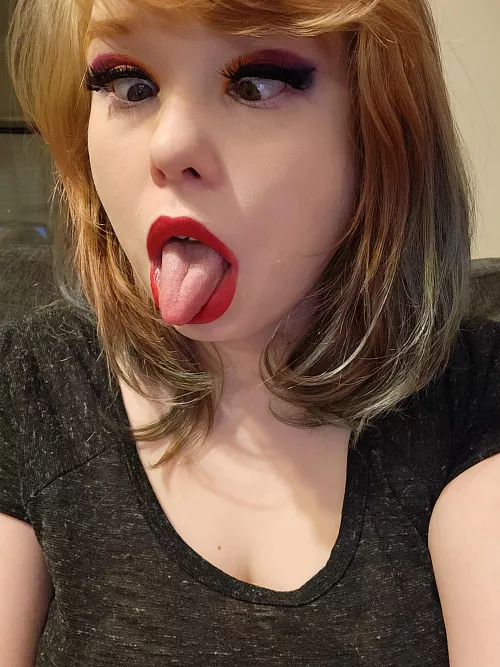 What are you doing to make me make this face 😘