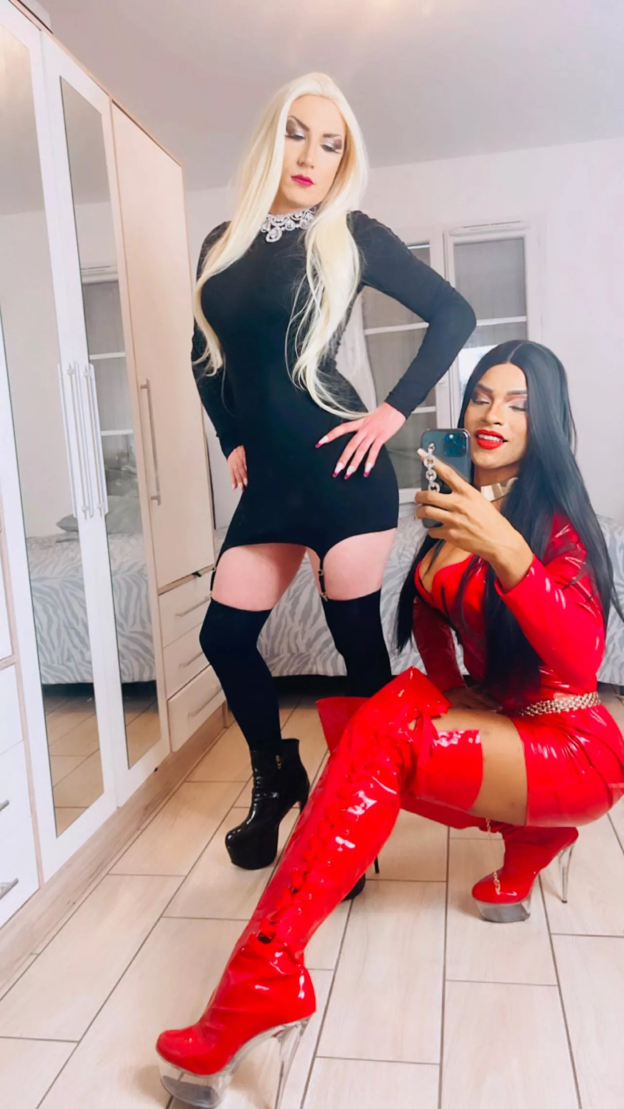 What do you think of us guys? 😈👅