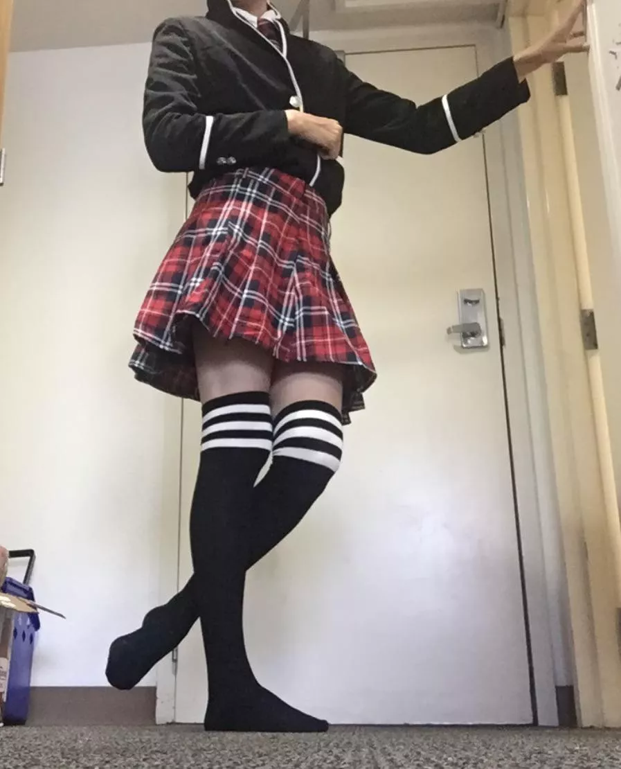 What thinking the girls’ uniform is cute but going to an all-boy school does to a mf’er