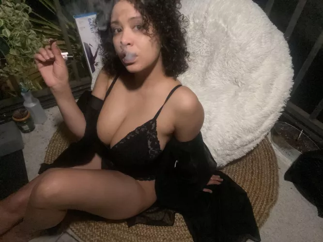 When the blunt is almost done 🥱