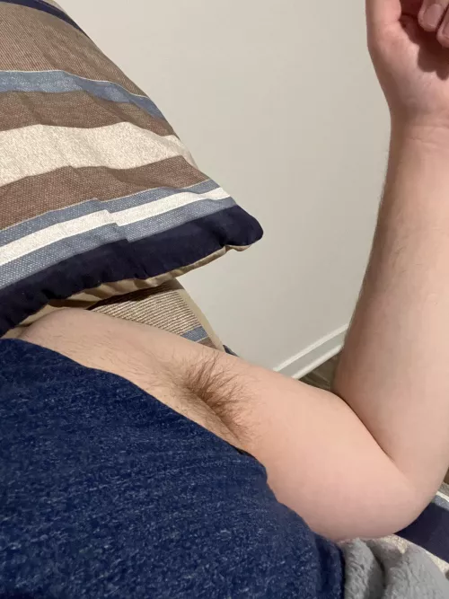 When the pit hair pokes out 😉