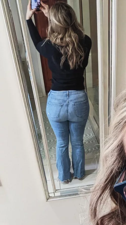 when you see me in (f)ront of you 🍑