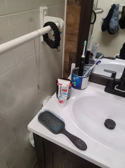 where my wife likes to leave her key even when we have guests 😅