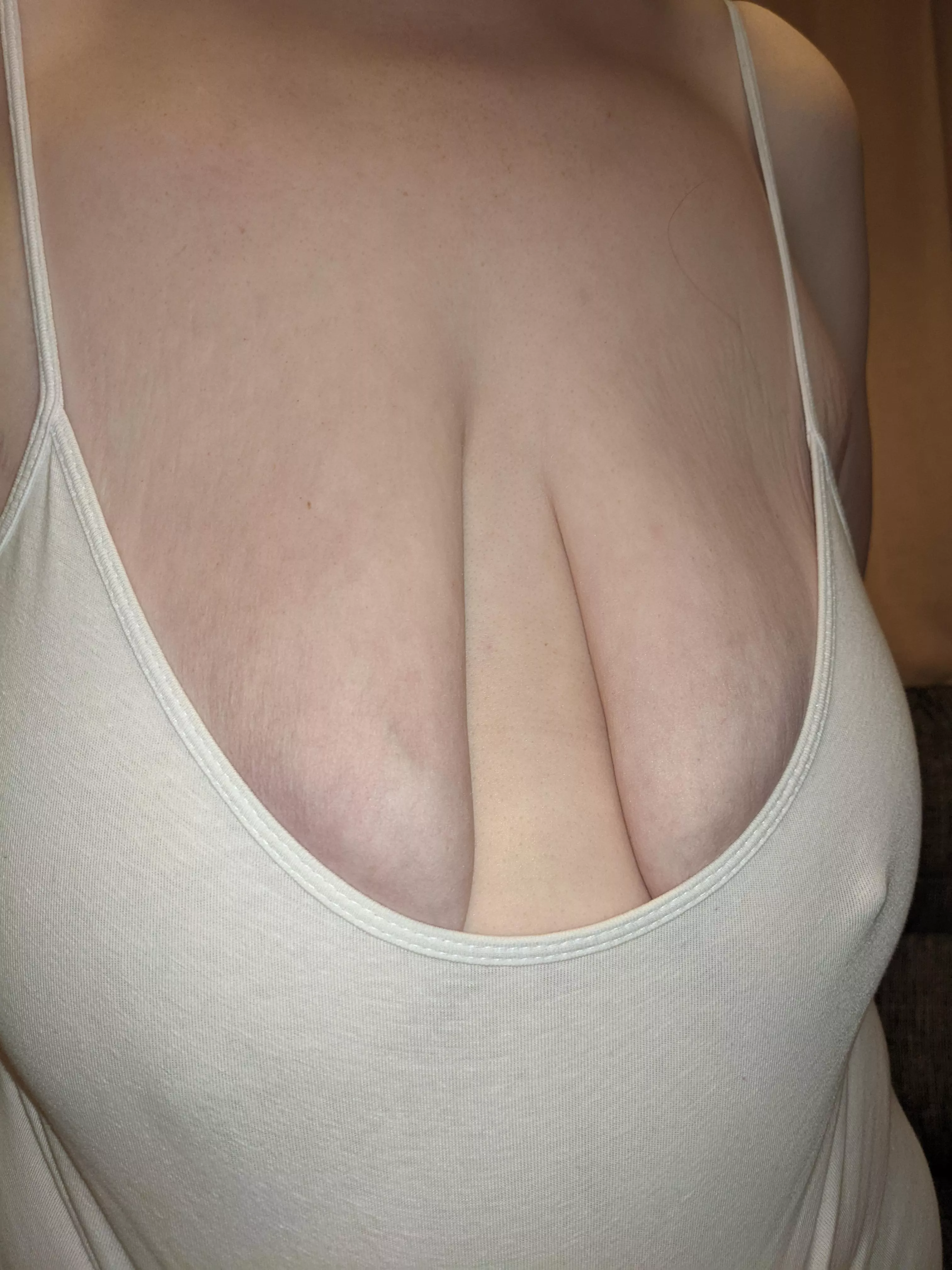 Who needs bras anyway?😅