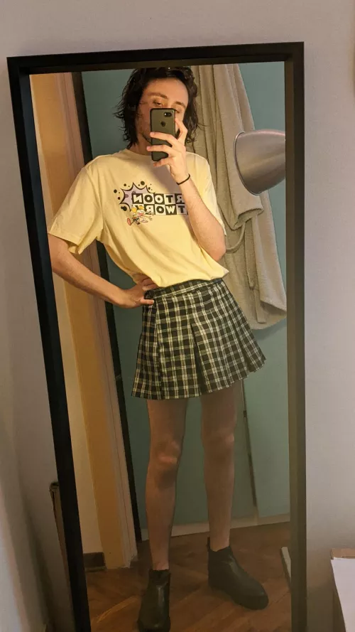 who wants to go for a walk w/ me?