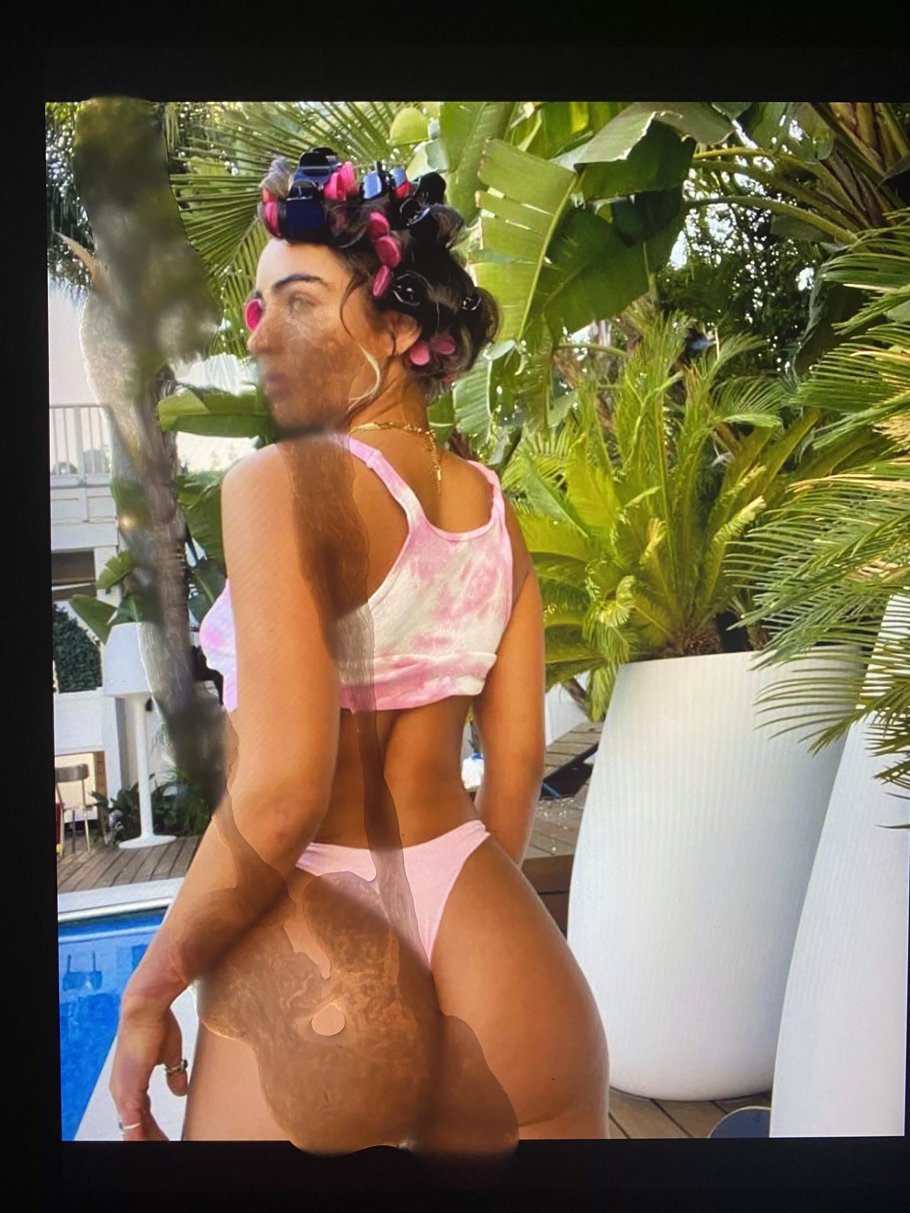 Who’s need one?💦