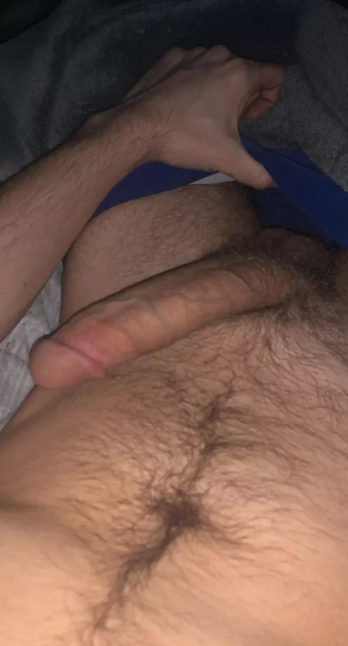 Wish I had someone to suck on this 🍆💦