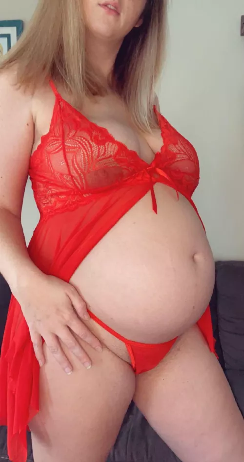 Would love to make you cum this morning😊🤰🏼 Links in bio for more of me❤️