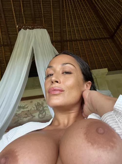 Would you eat me?49f…