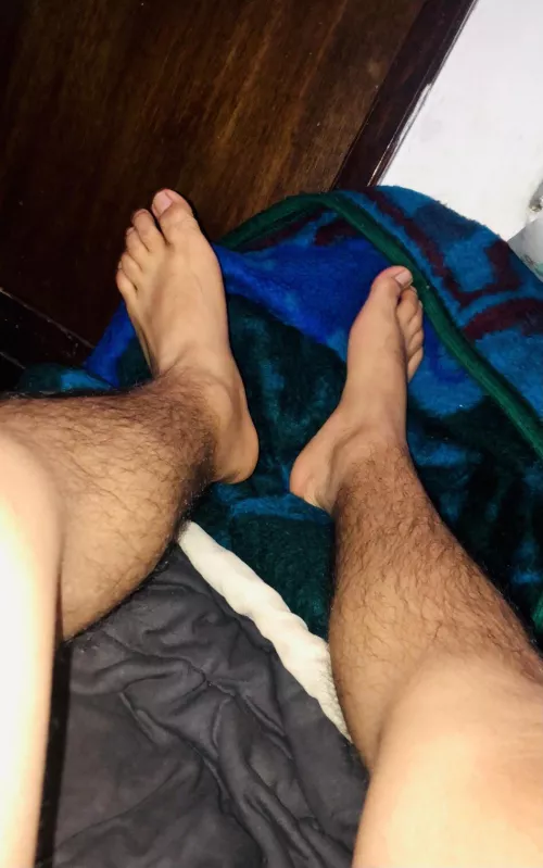 Would you help me relax a little? 👣