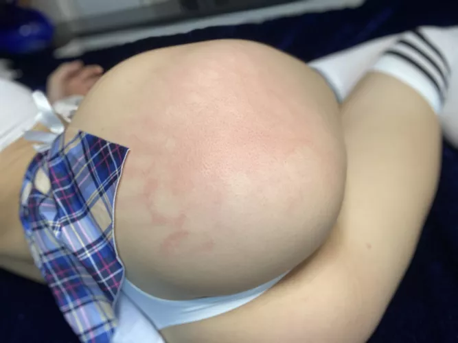 Would you let me bounce up and down on your cock? | My link down below