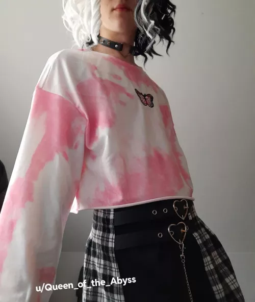 Yeah, I'm totally cis and straight, how did you know that?