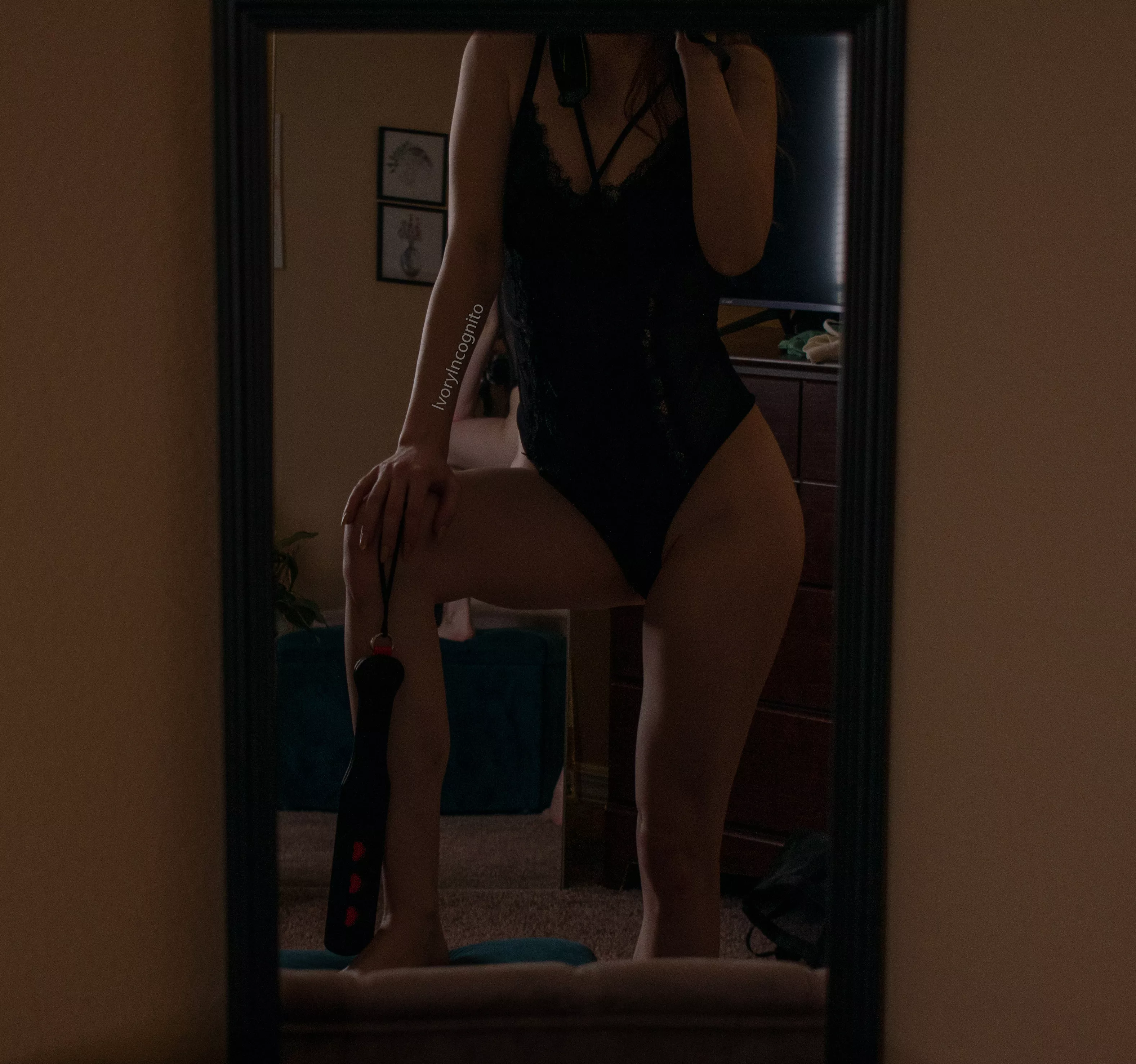 you can unclasp this bodysuit with your teeth between my thighs