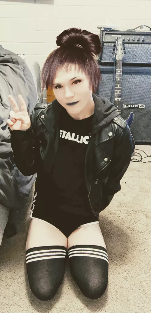 You Guys Like Rocker Femboys? 👀