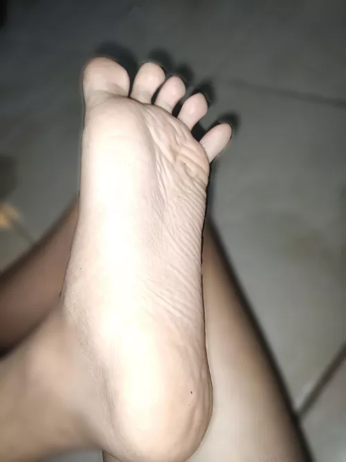 You have no idea how much I love smelling my feet after a long day 🥵🥵
