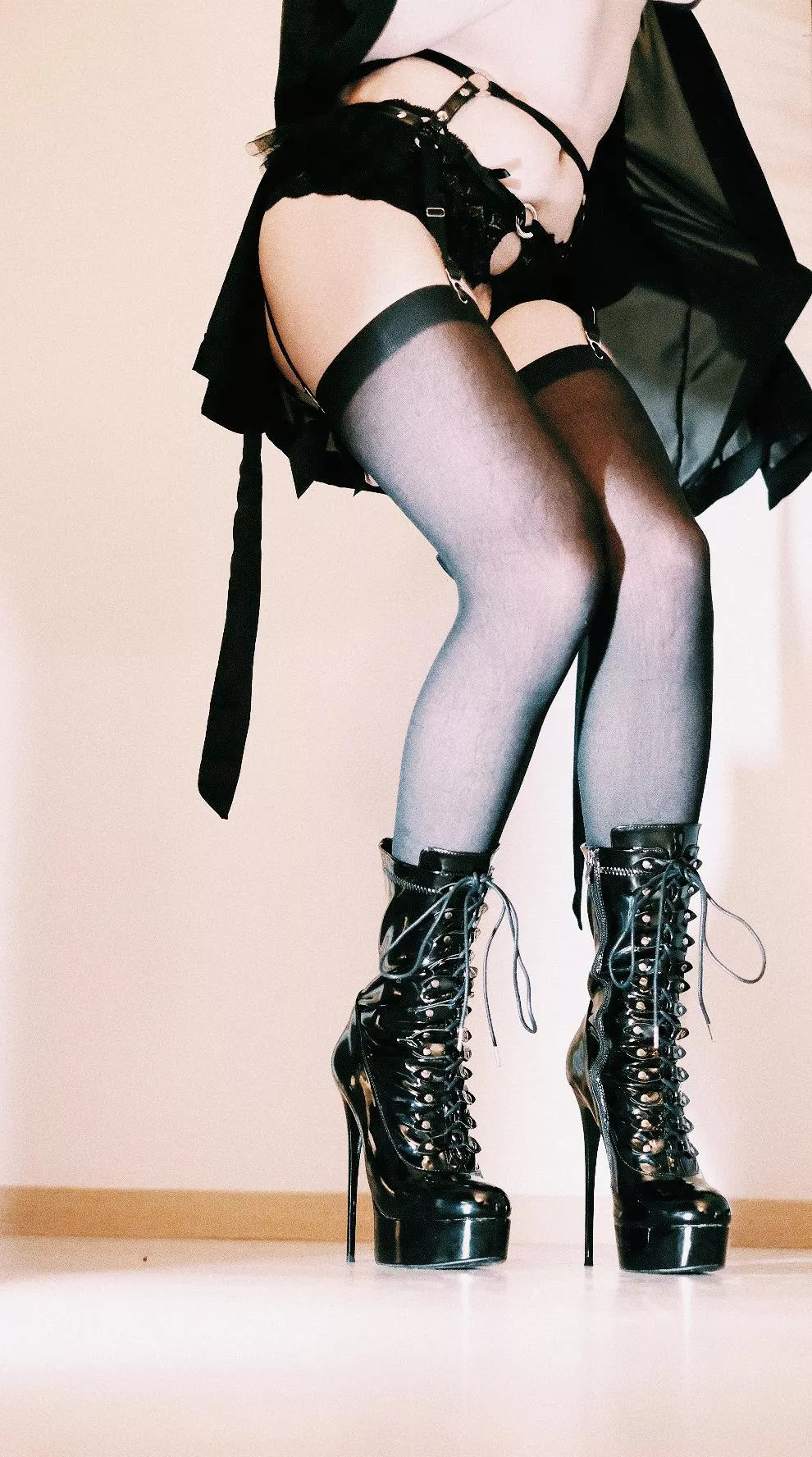 You know what really makes me feel powerful? 17cm of extra heel!