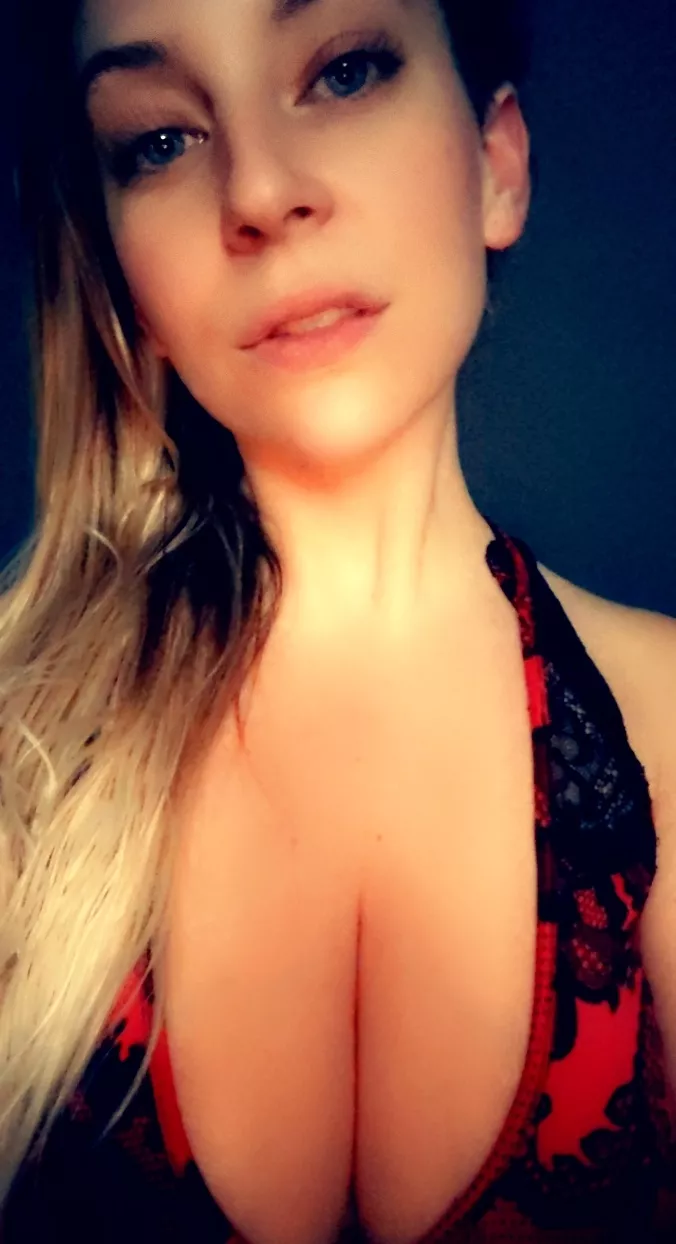 😘