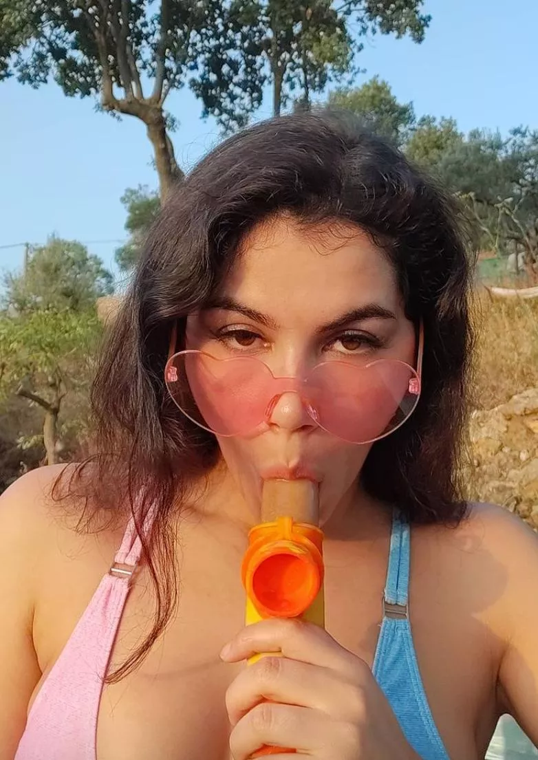 .