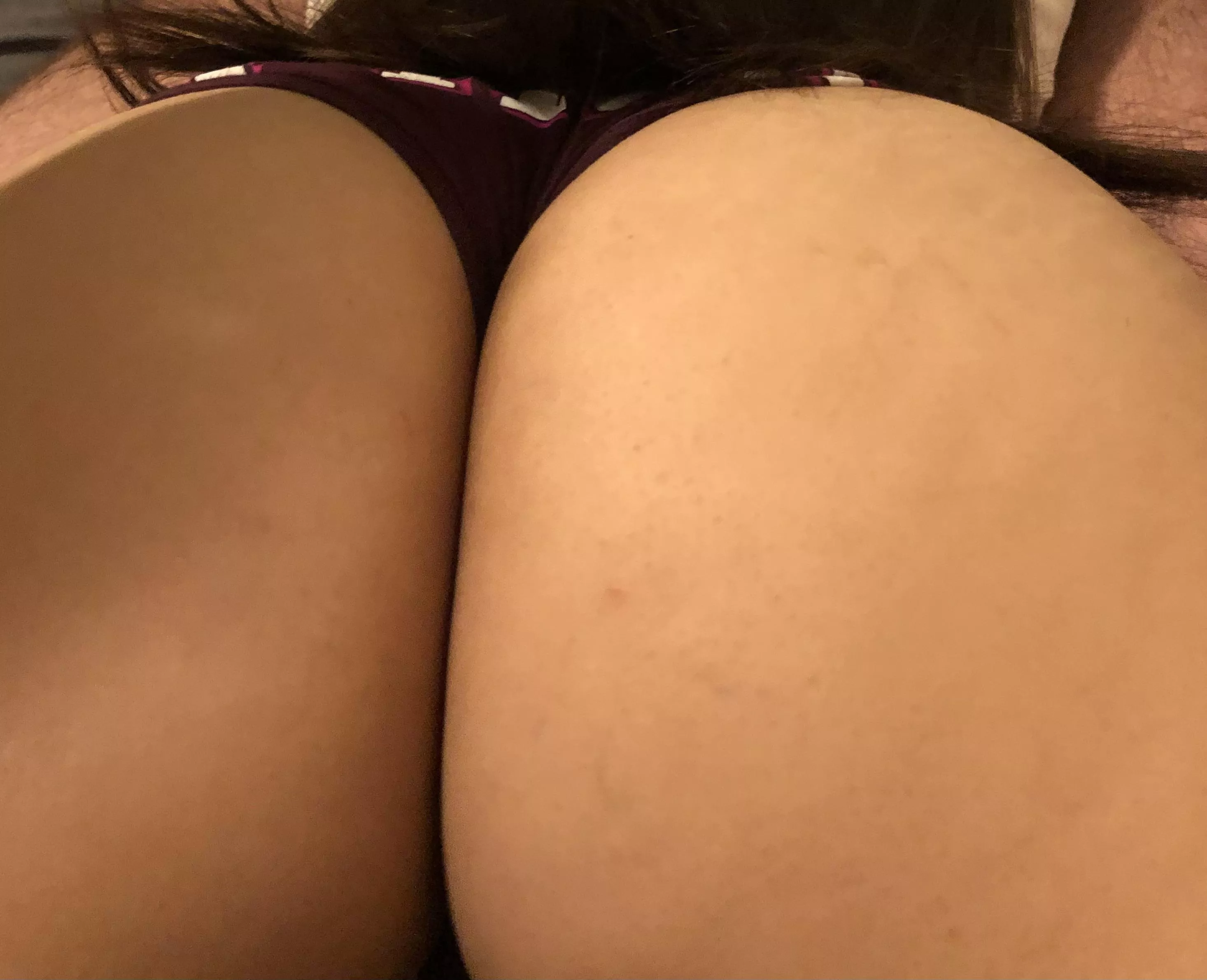 😜