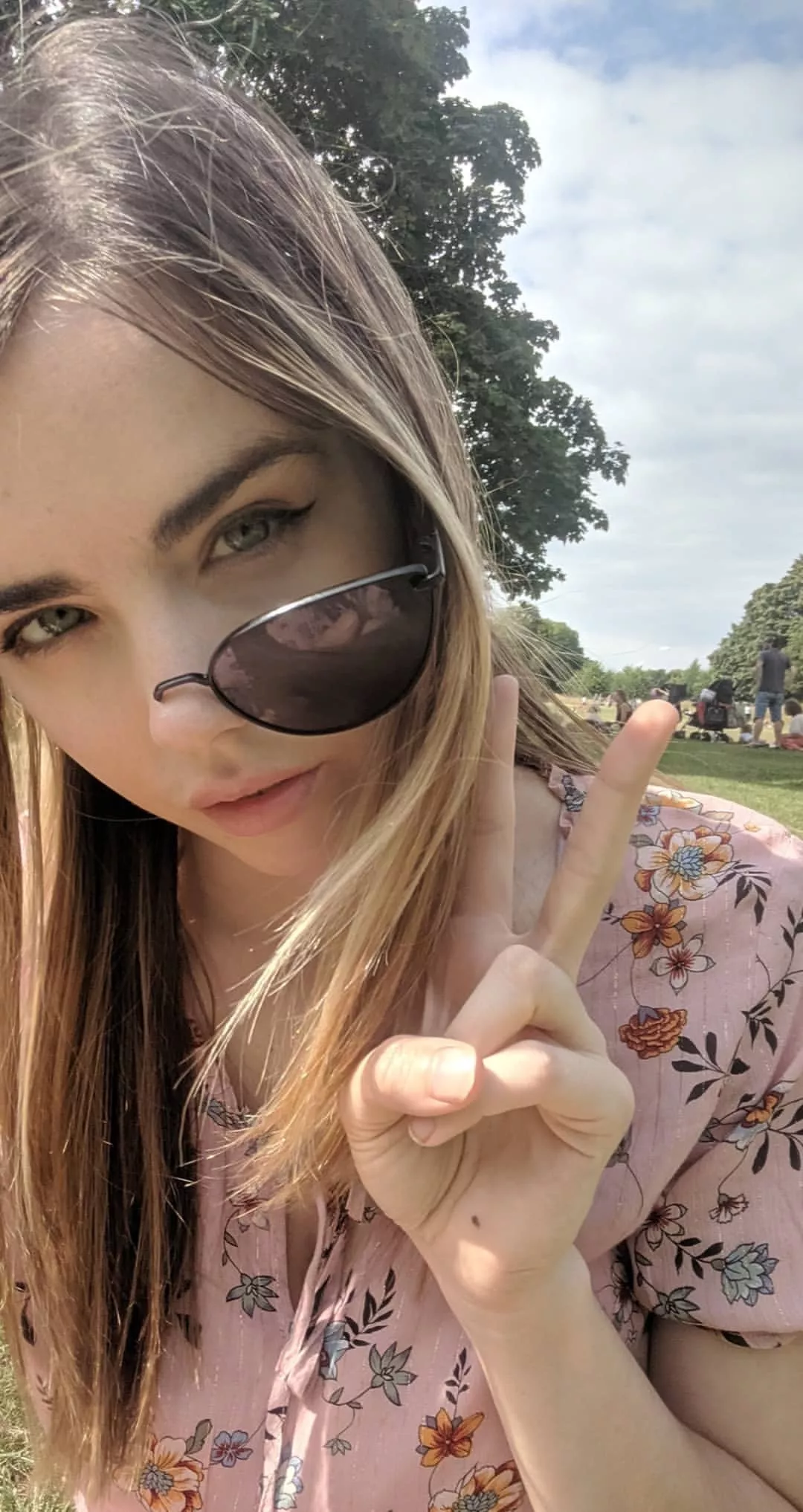 ✌🏻