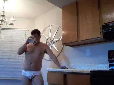 🥸