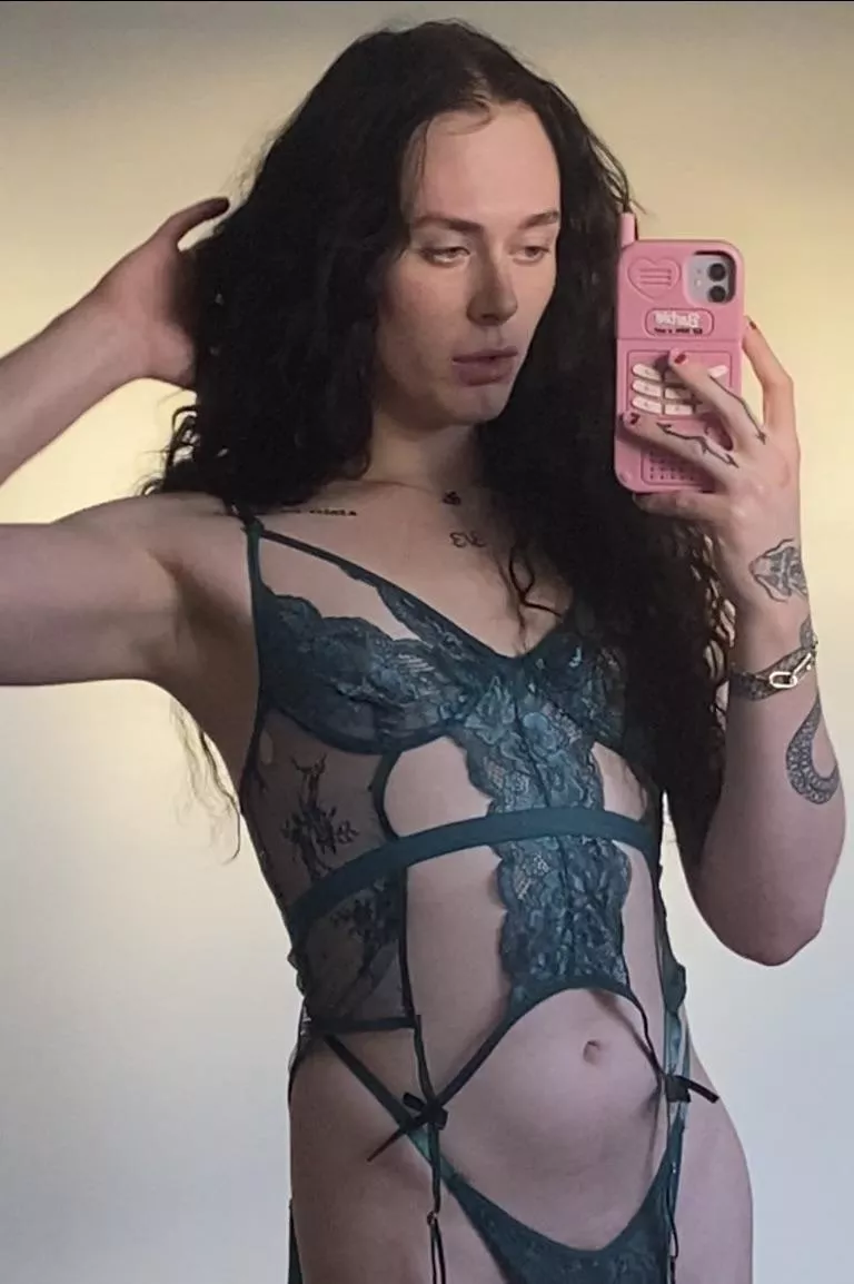 😇