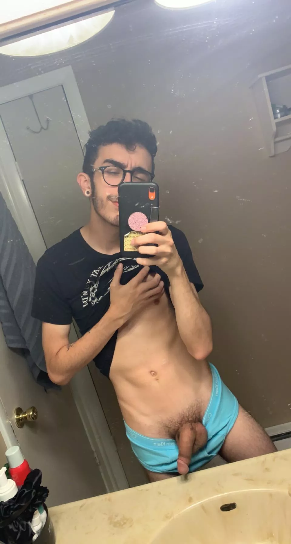 😅