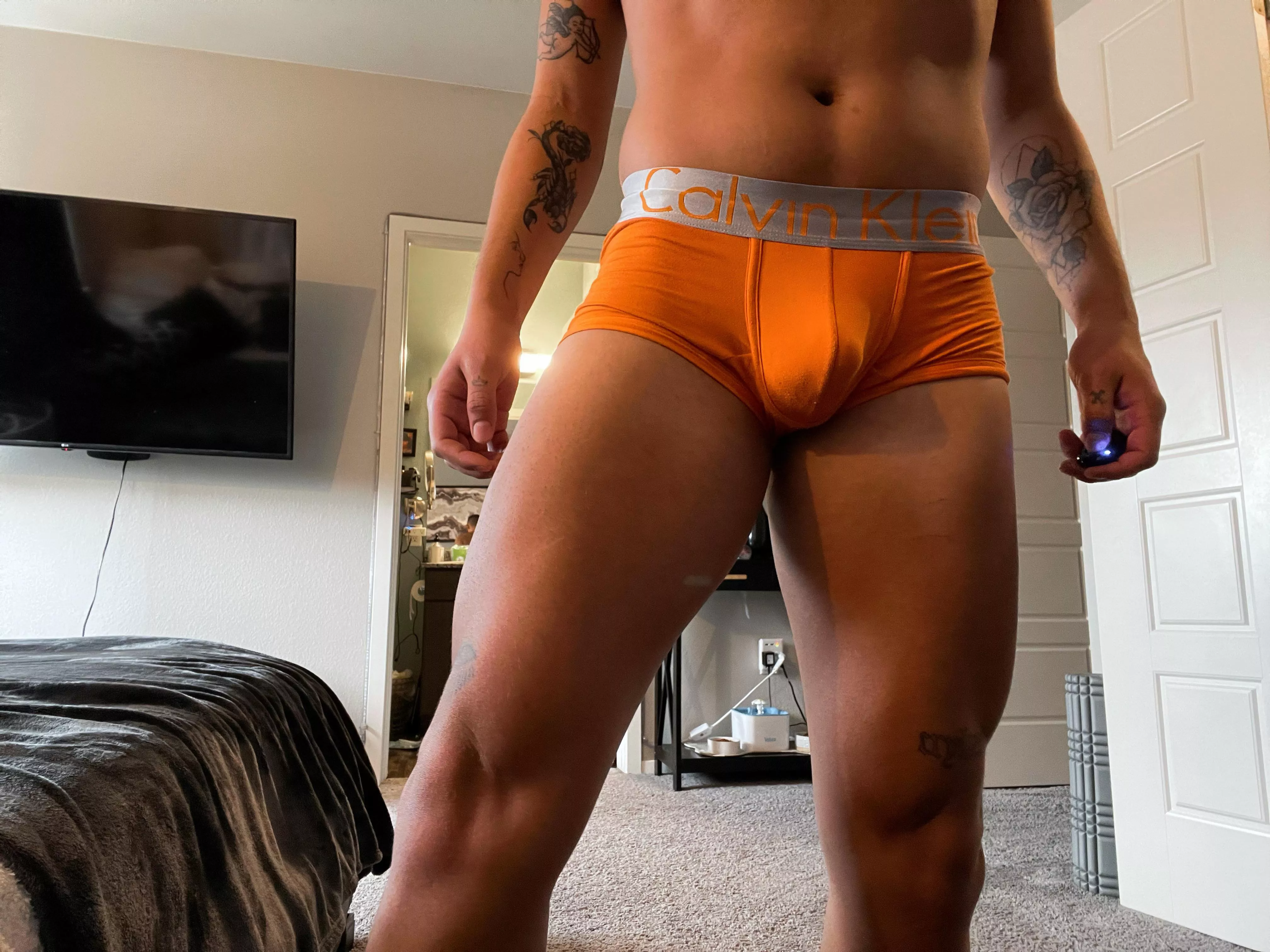 🙋🏾‍♂️