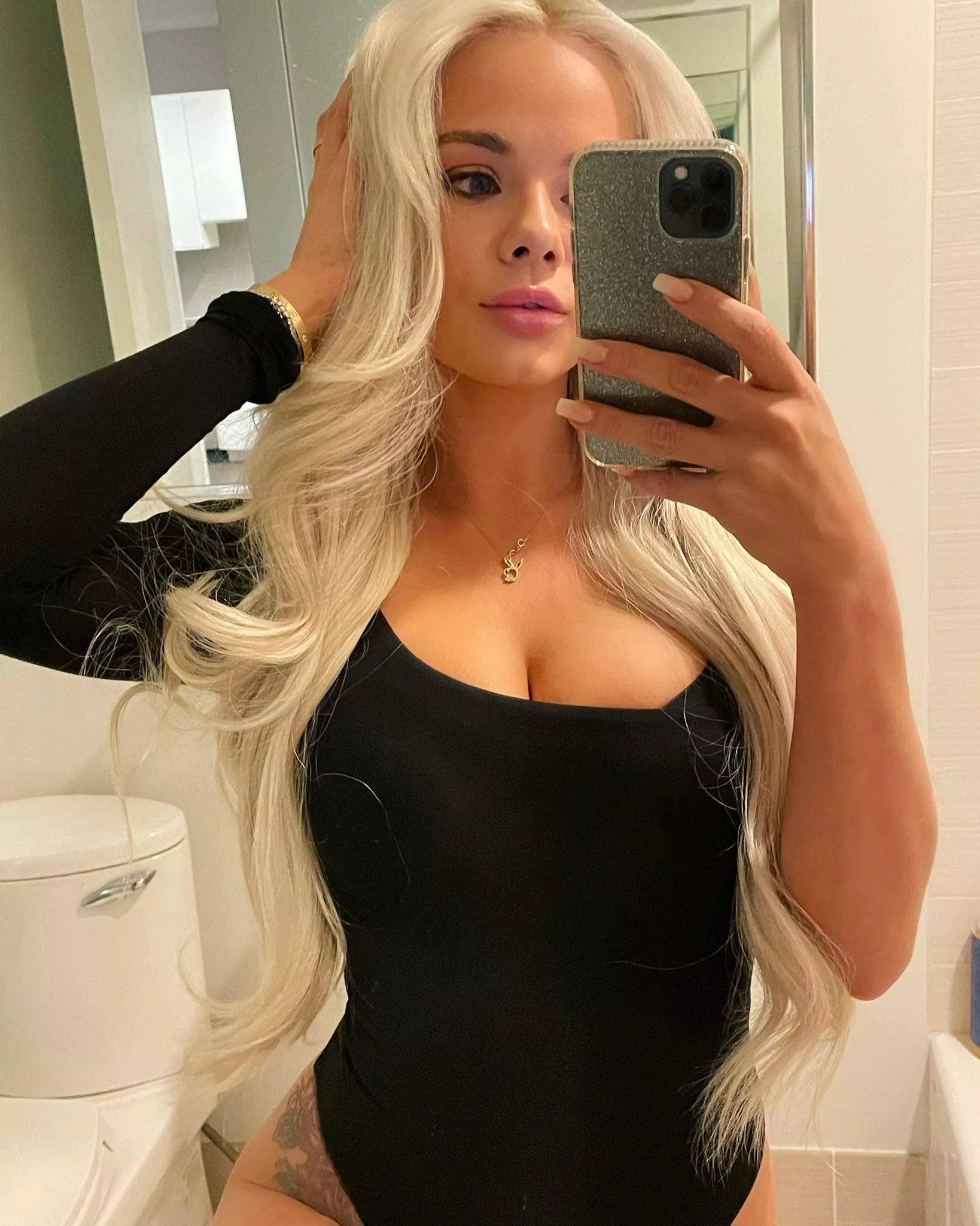 🖤