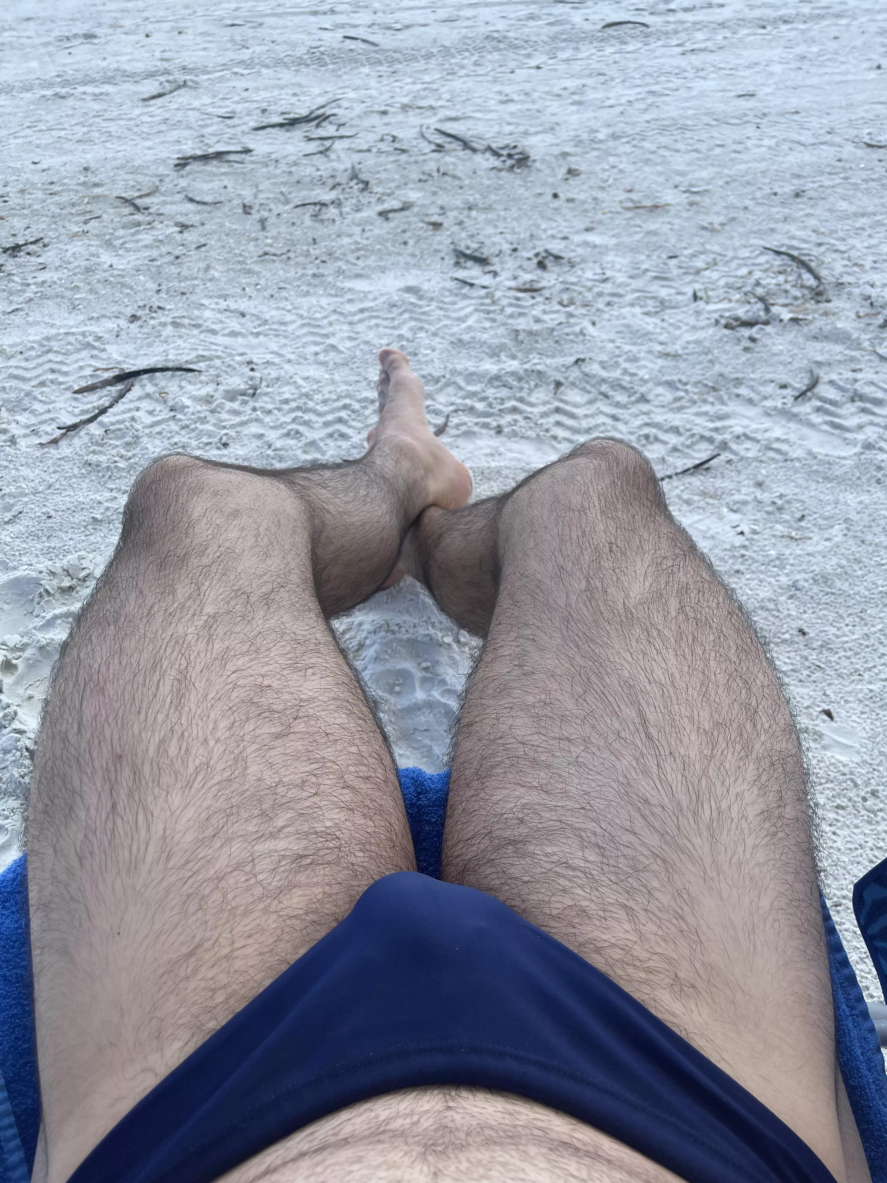 👀
