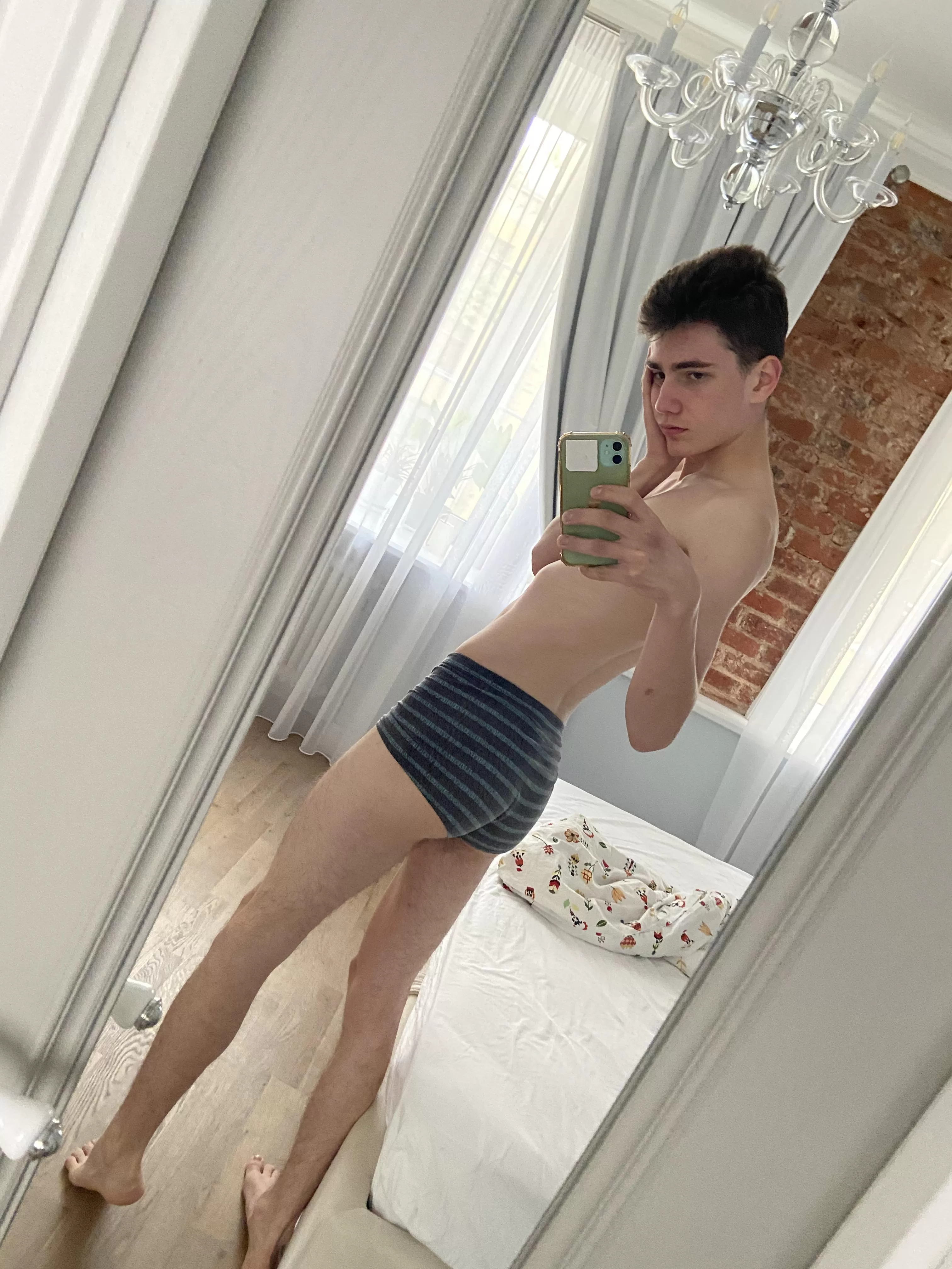 👉🏻👈🏻