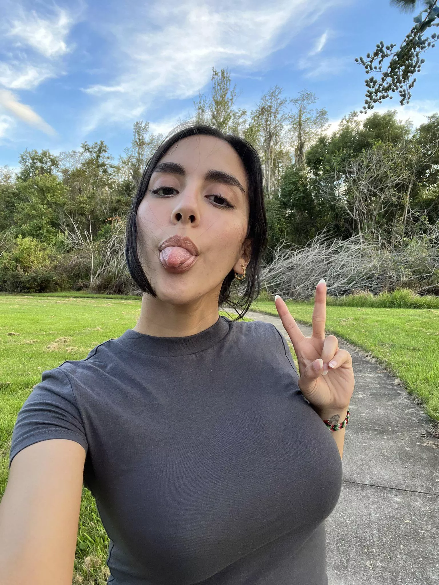 🤤