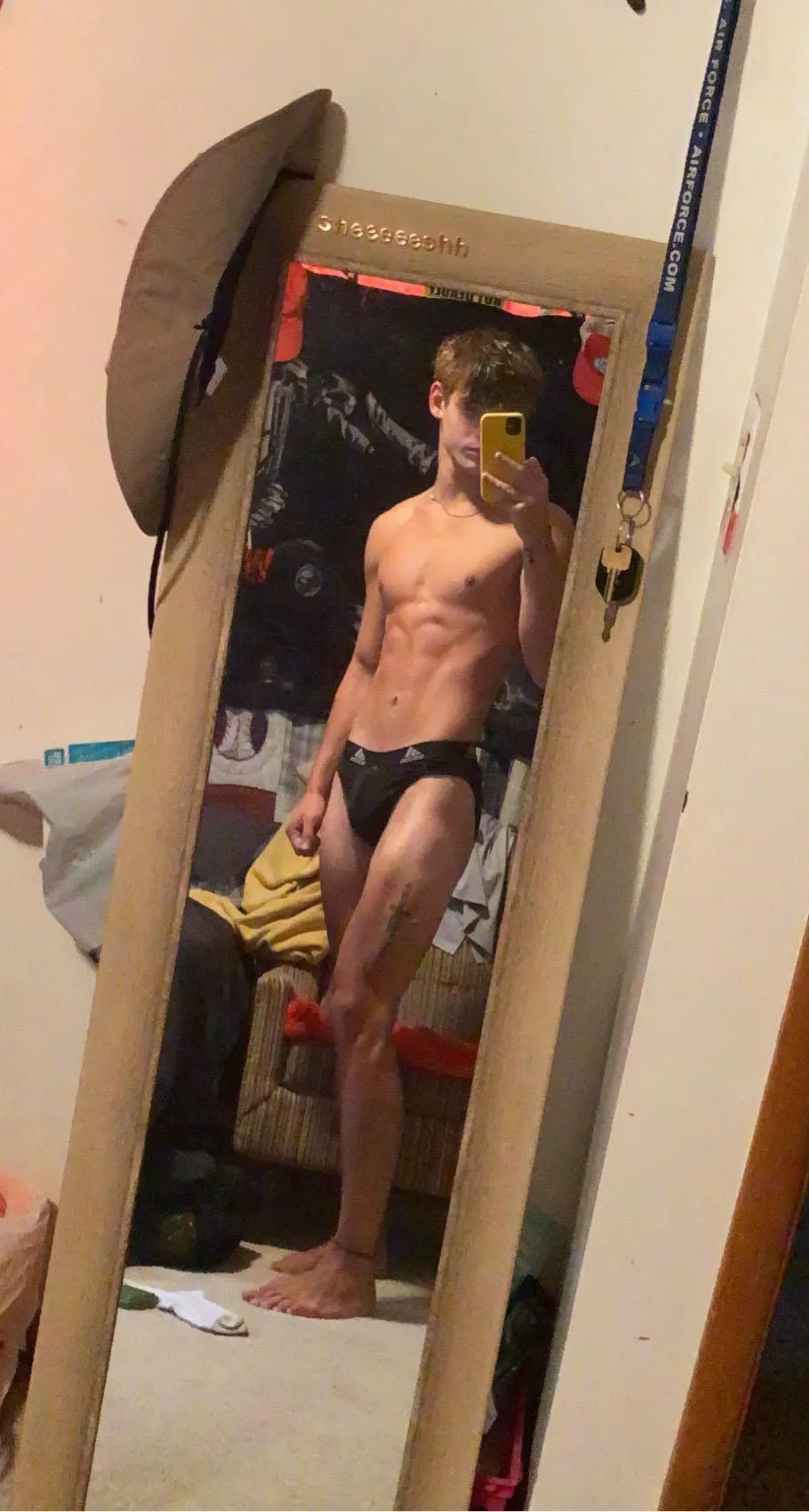 😎