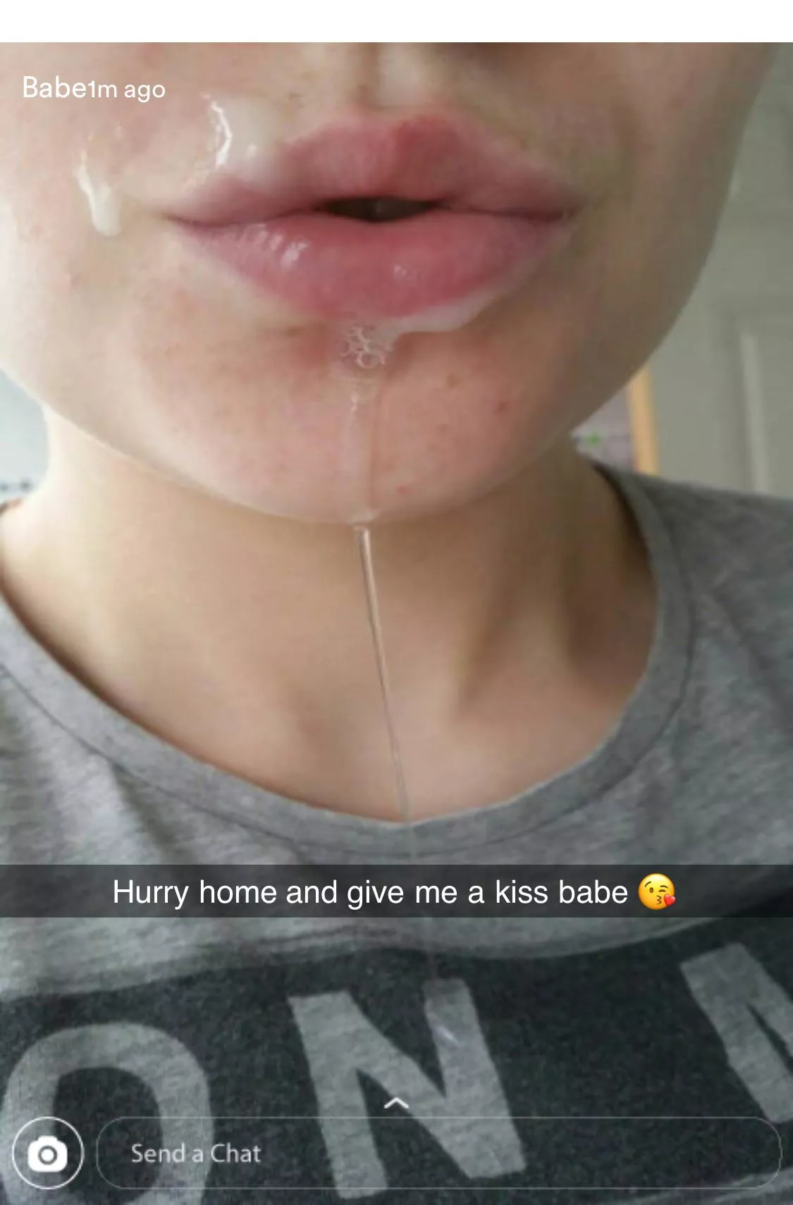 😘