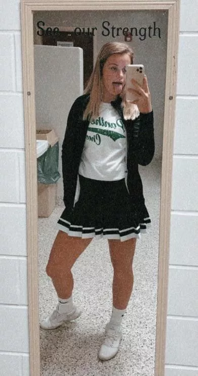 😛