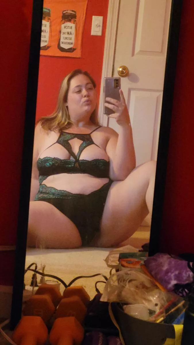 😘