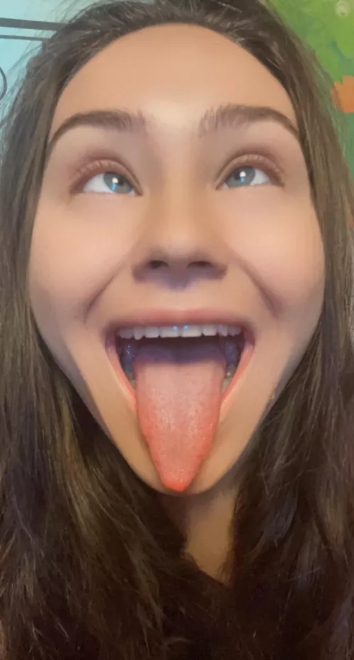 😜