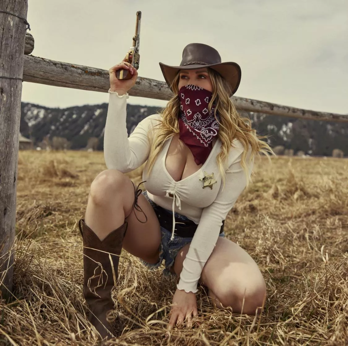 🤠