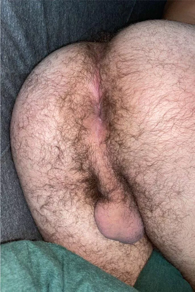 🕳🕳🕳