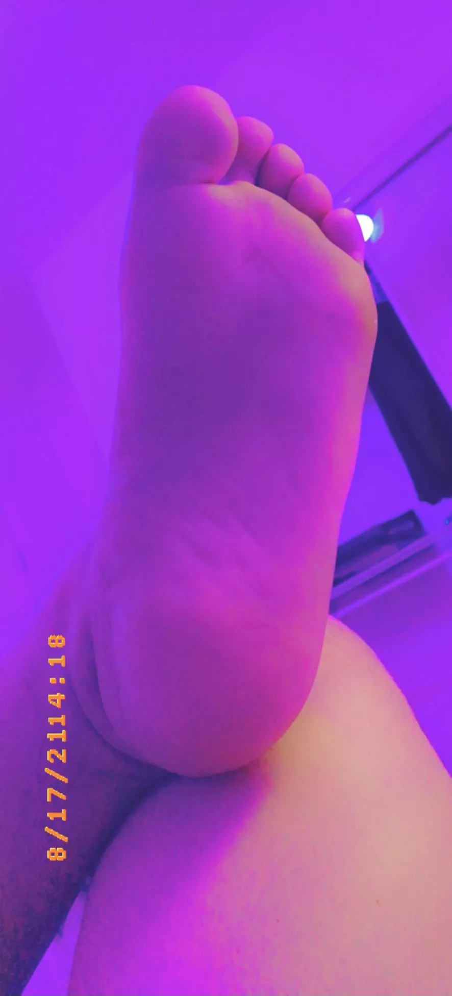 👀