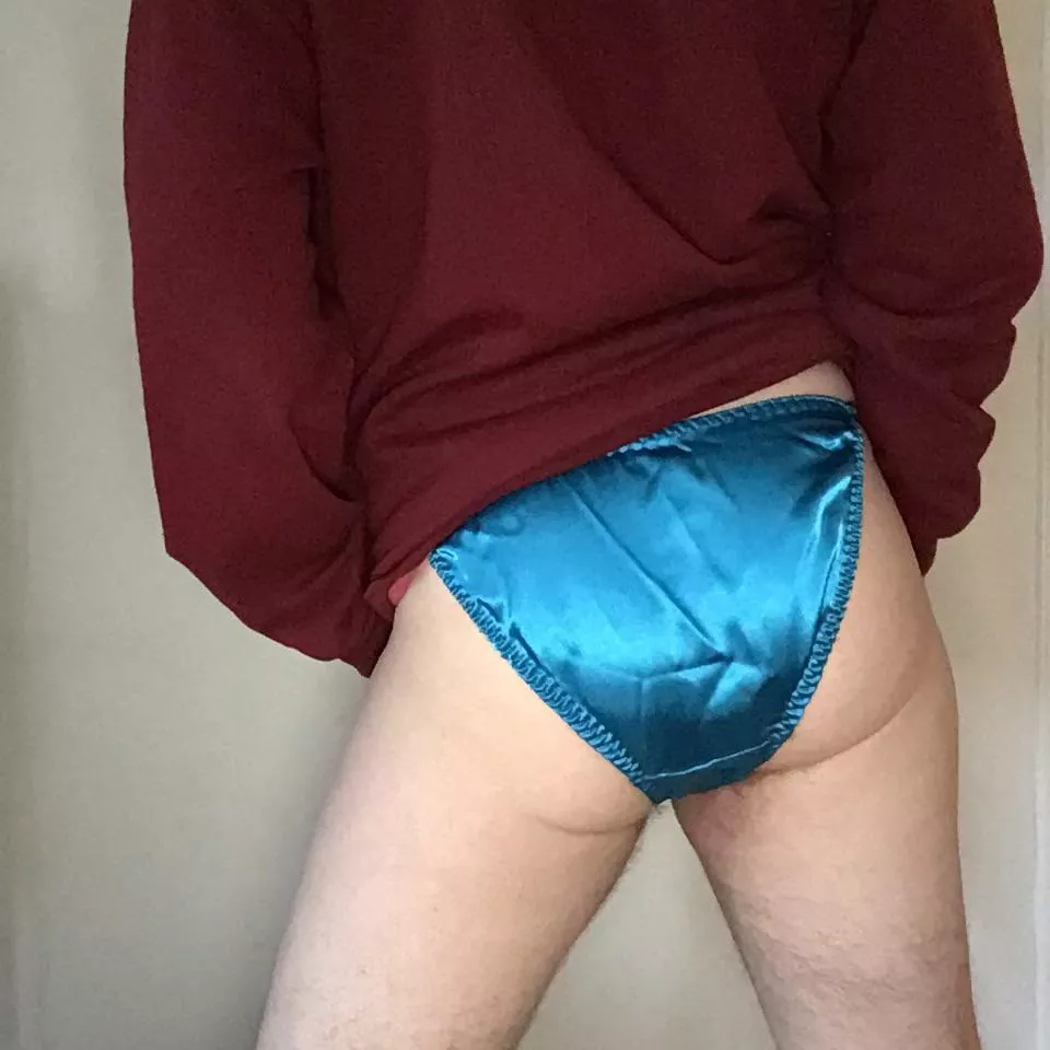 😘