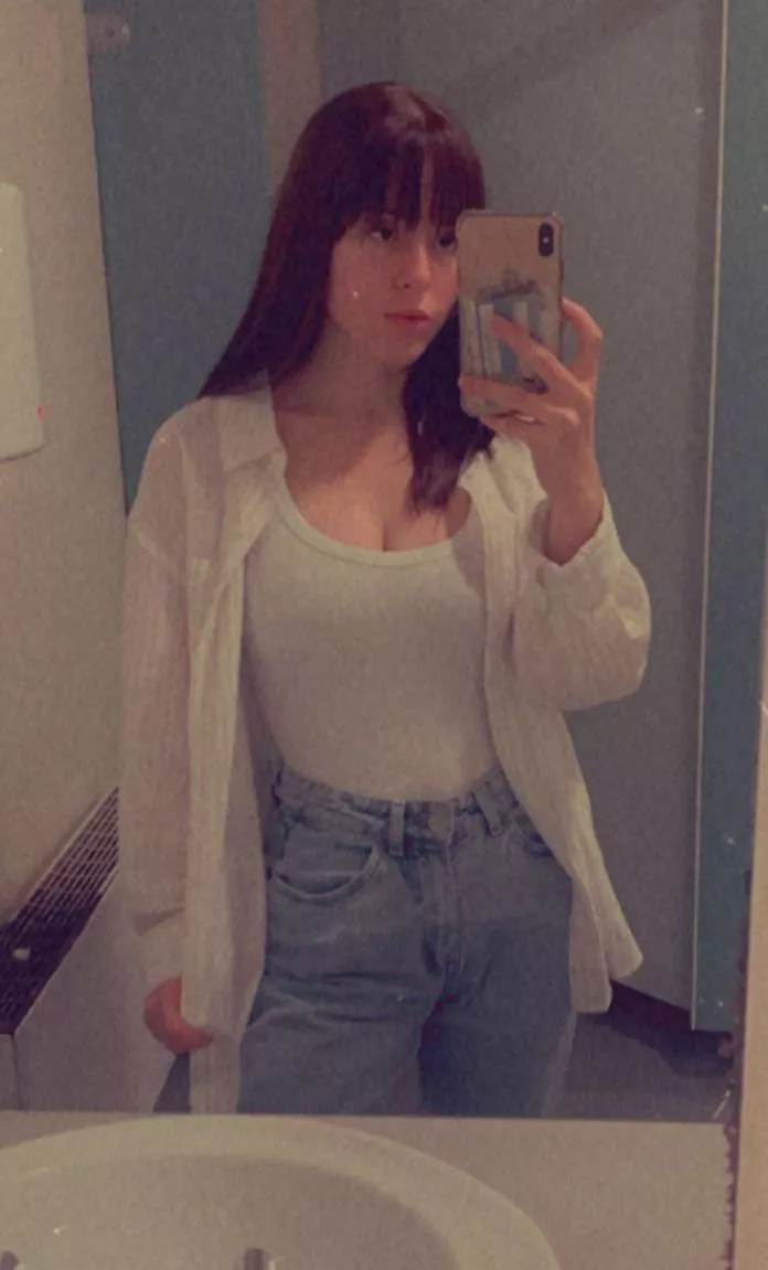 😘