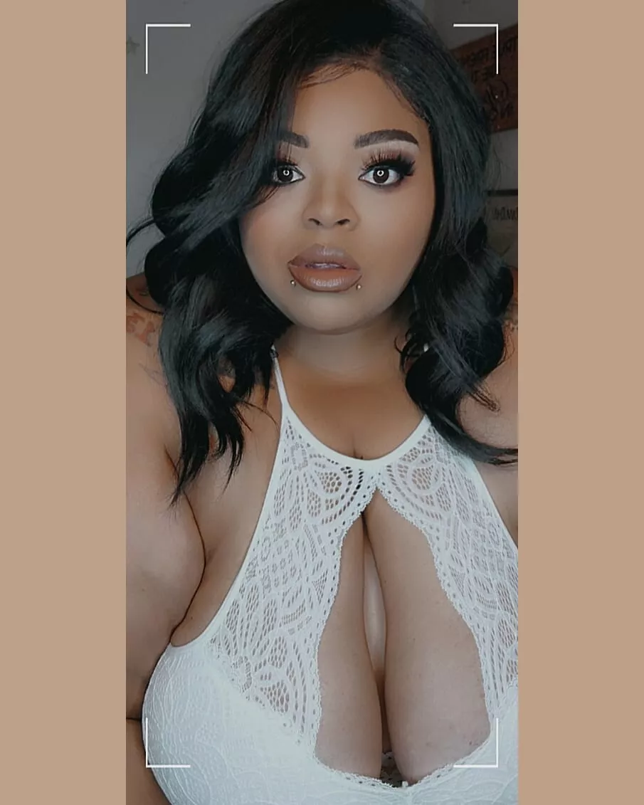 😘