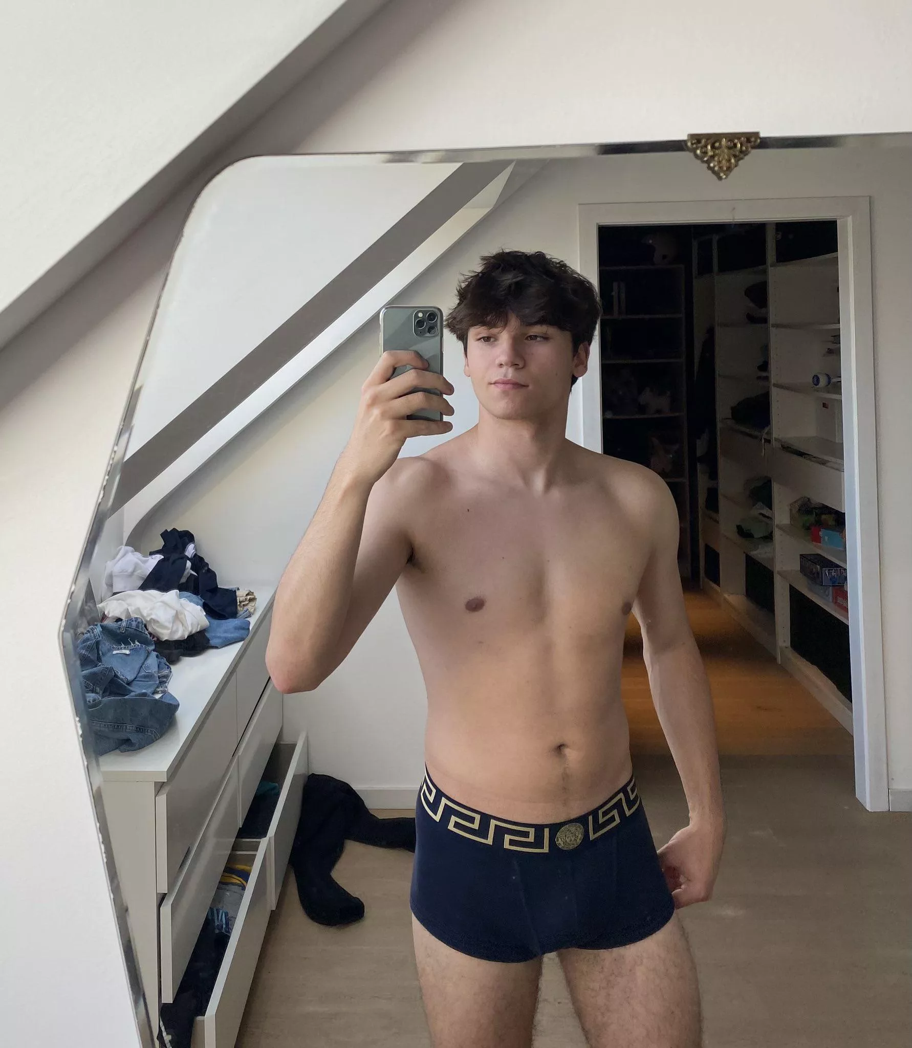 😙