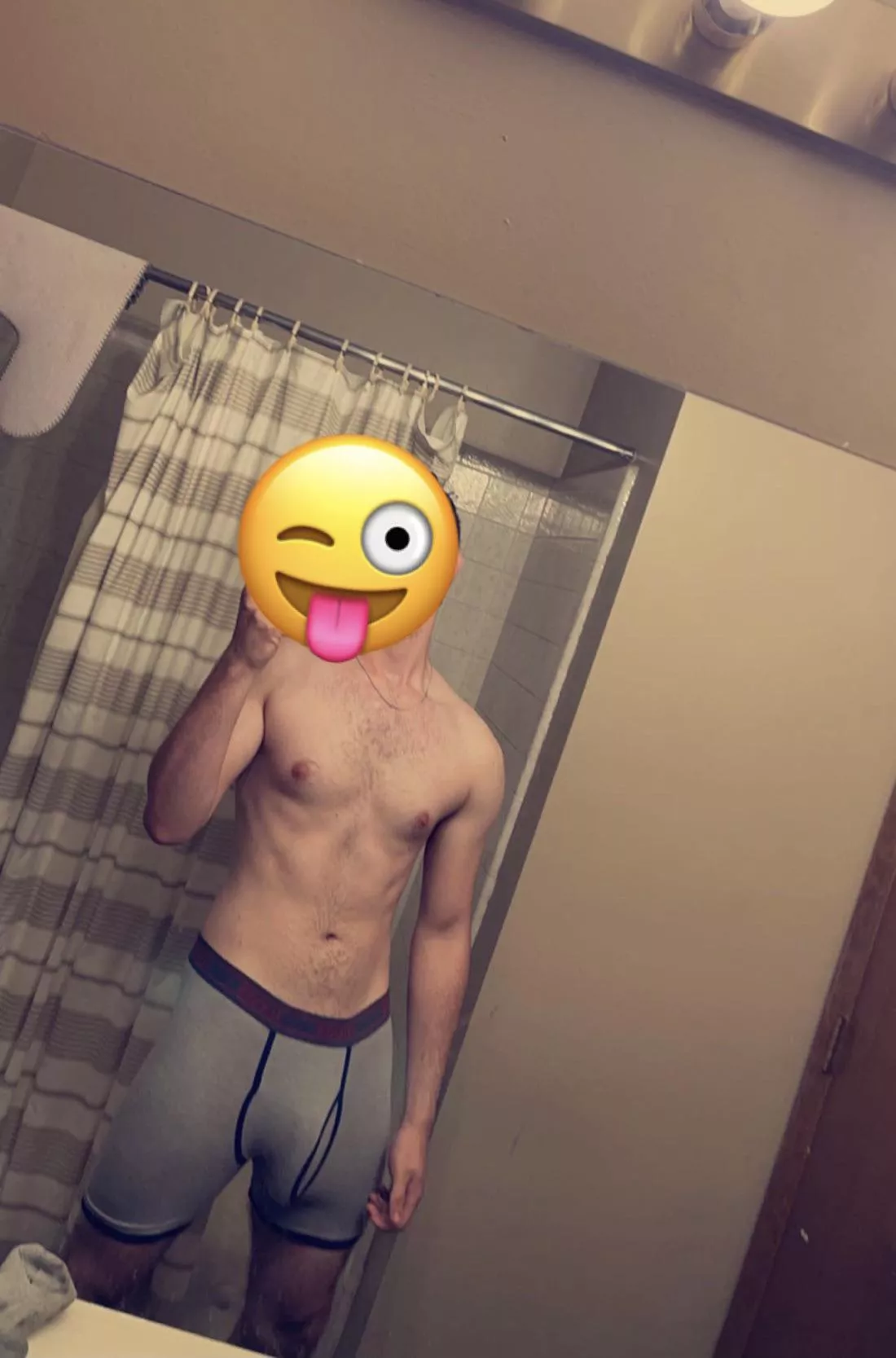 😜
