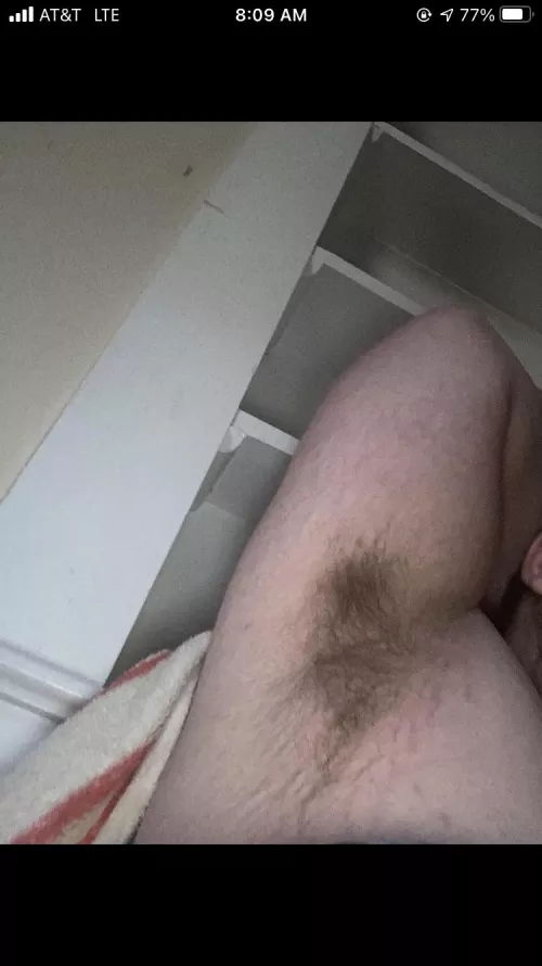 19 m dm me if you are around the same and like my pits