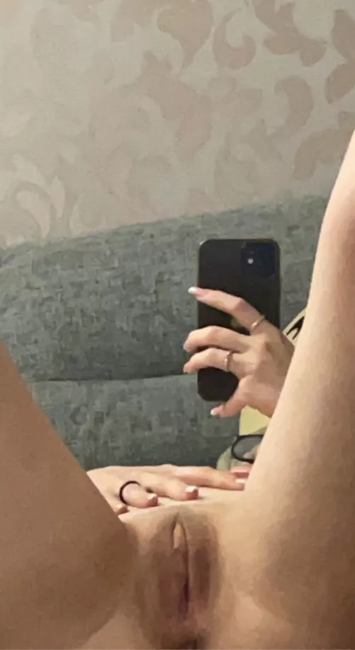 19[F4M]Come and get a taste of me😛 👻- kellybenzx